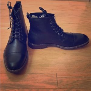 Harrison Myles Black men’s lace up boot brand new